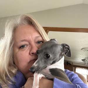 Meet your Posher, Denise